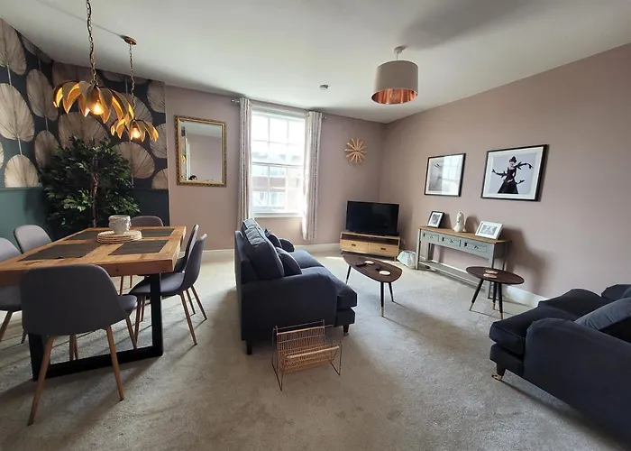 Grove Place - 2 Bedroom Apartment Leamington Spa